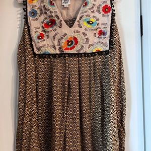 Ivy Jane Sleeveless Shirt